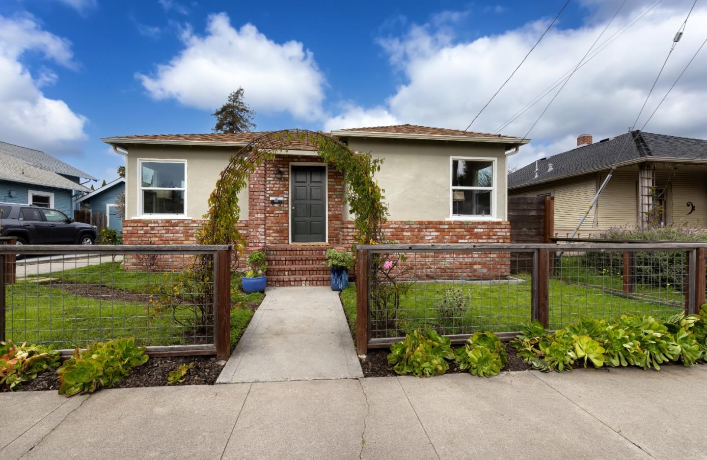 204 Laurent Street Santa Cruz CA 95060 BHGRE