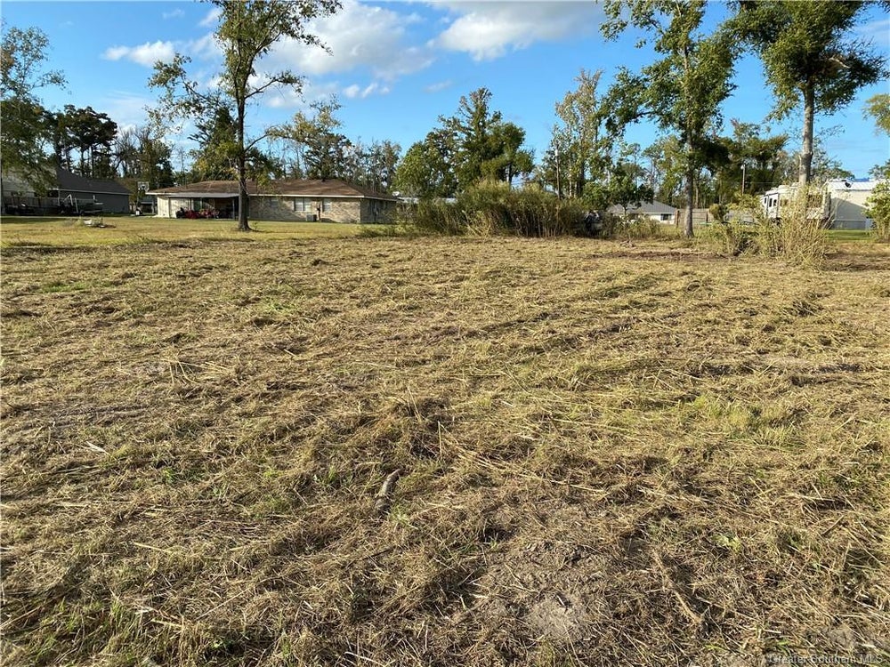 Evonne Dr, Moss Bluff, LA 70611 ERA