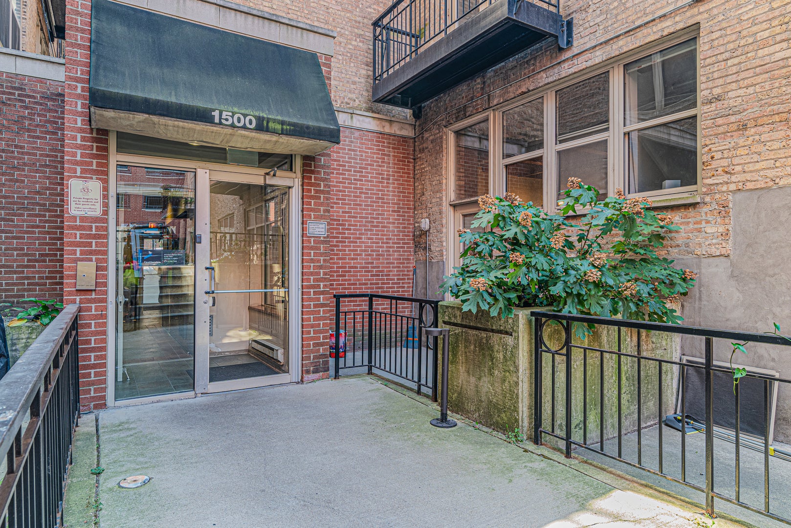 Chicago Real Estate | View 1500 W Monroe Street, 517 | Listing | View 21