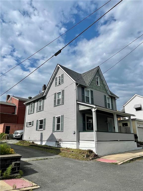 5 Pen Argyl Street, Pen Argyl Borough, PA 18072 MLS 721120