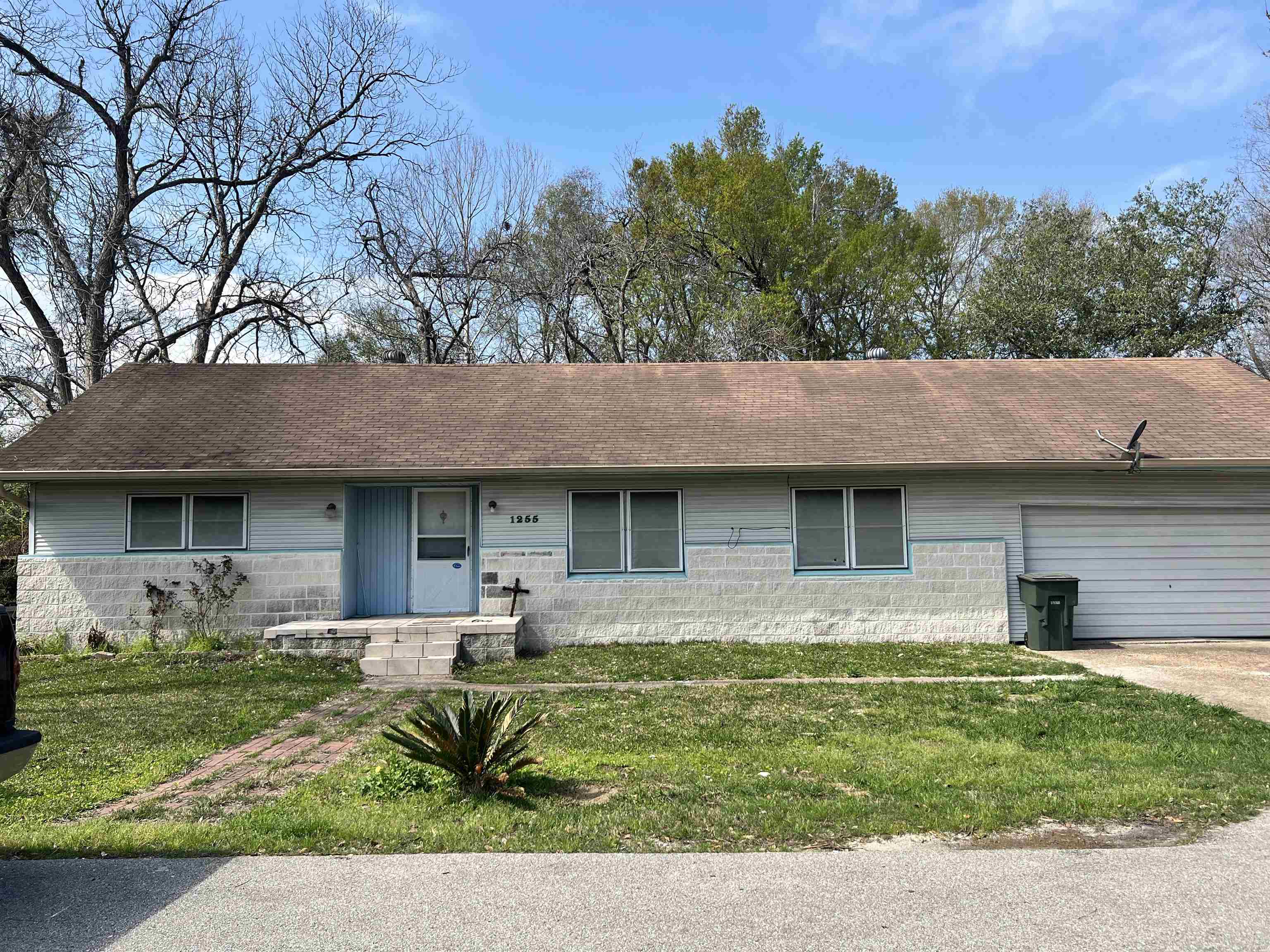 1255 N 6th street Beaumont TX 77701 MLS 246261 Coldwell Banker