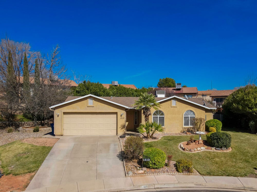 1512 W 610 Cir N, St UT 84770 BHGRE