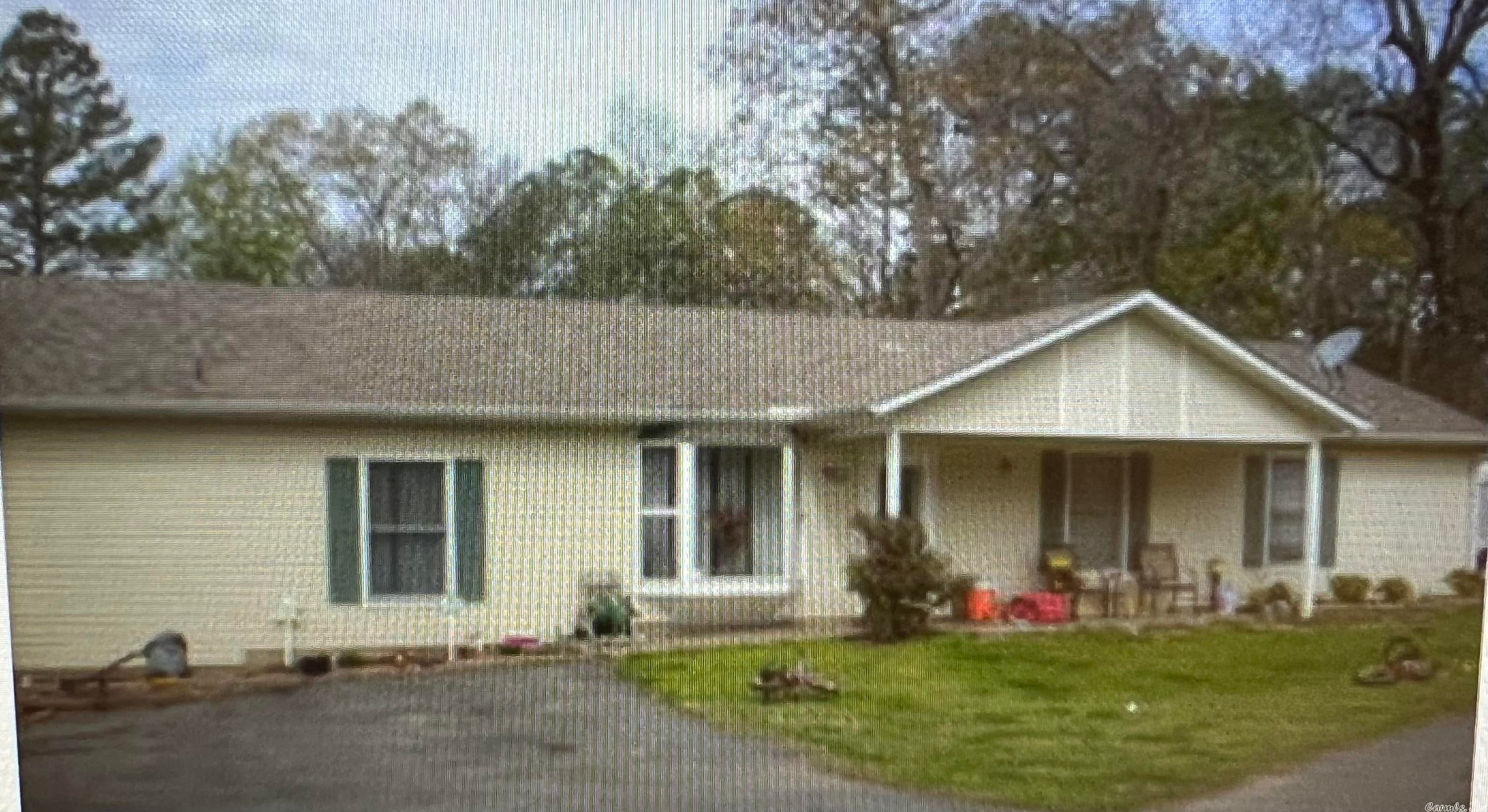 SFR located at 260 Stark