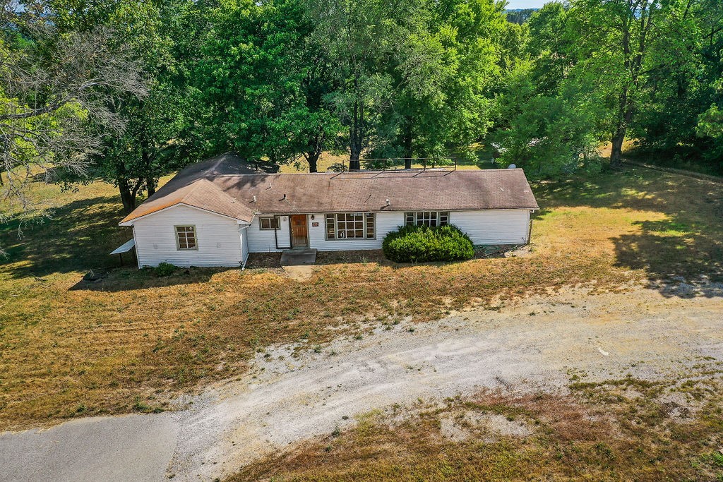 1069 Highway 62 W, Berryville, AR — Coldwell Banker