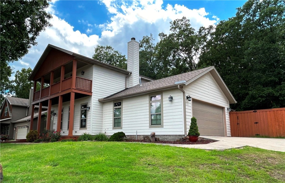SFR located at 2523 N Wilderness Lane