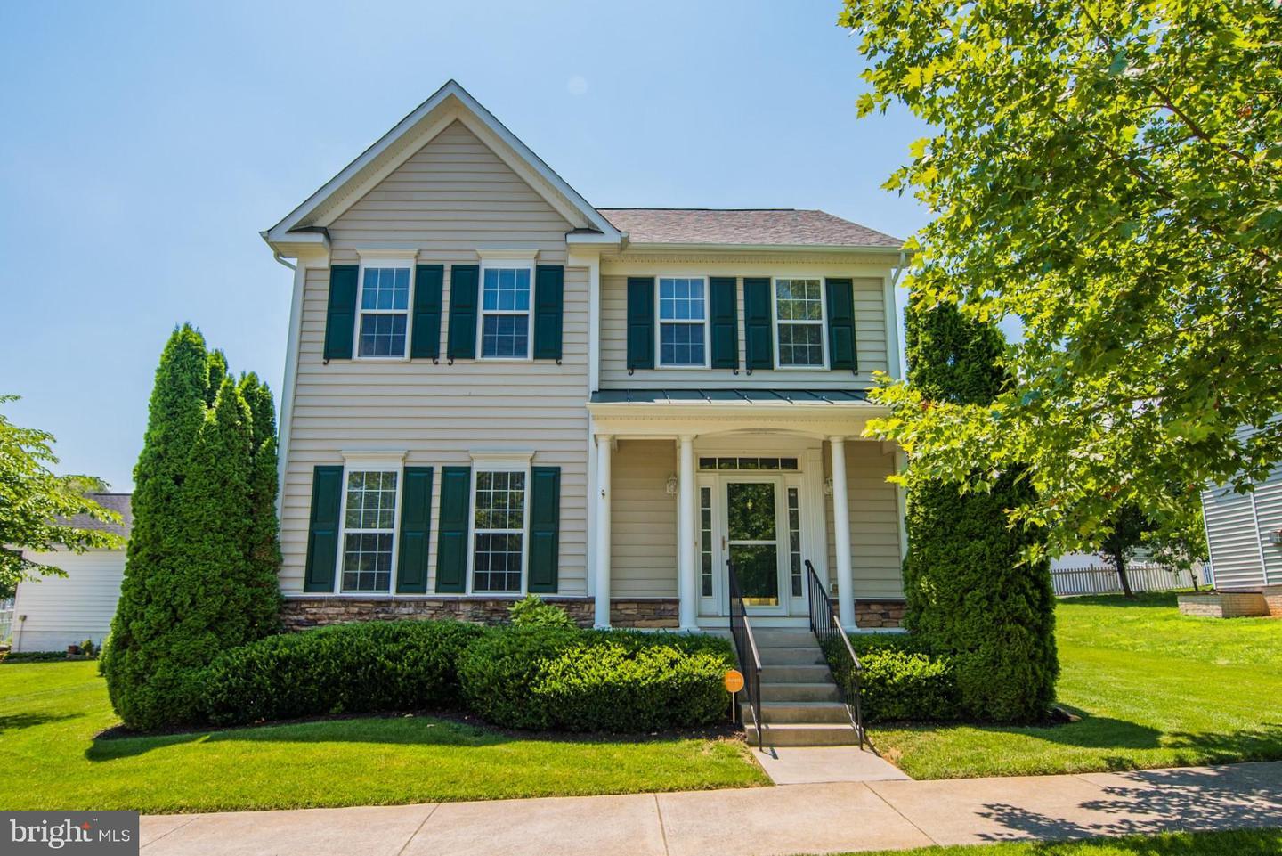 Paula Miller of Coldwell Banker Premier