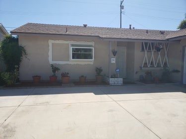 SFR located at 620 W Yucca