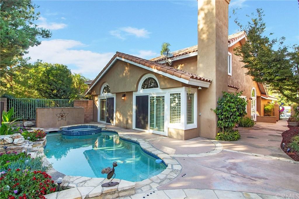 Alex Horowitz of Coldwell Banker Diamond