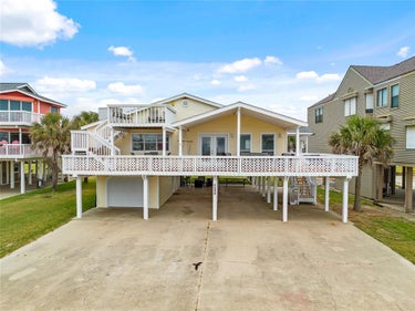 SFR located at 4220 Ghost Crab Lane