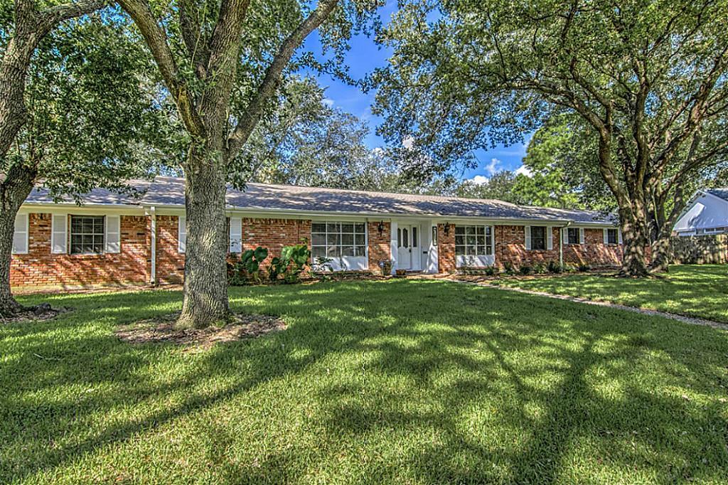 1511 19th Ave N, Texas City, TX — MLS 95946215 — Better Homes and
