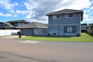 SFR located at 106 Kuhuoi St