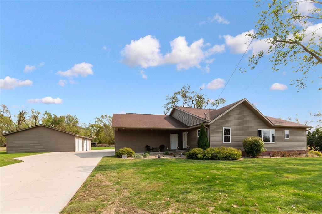 Local Real Estate — Coldwell Banker Hedges Realty