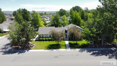 SFR located at 1842 Deer Valley Drive