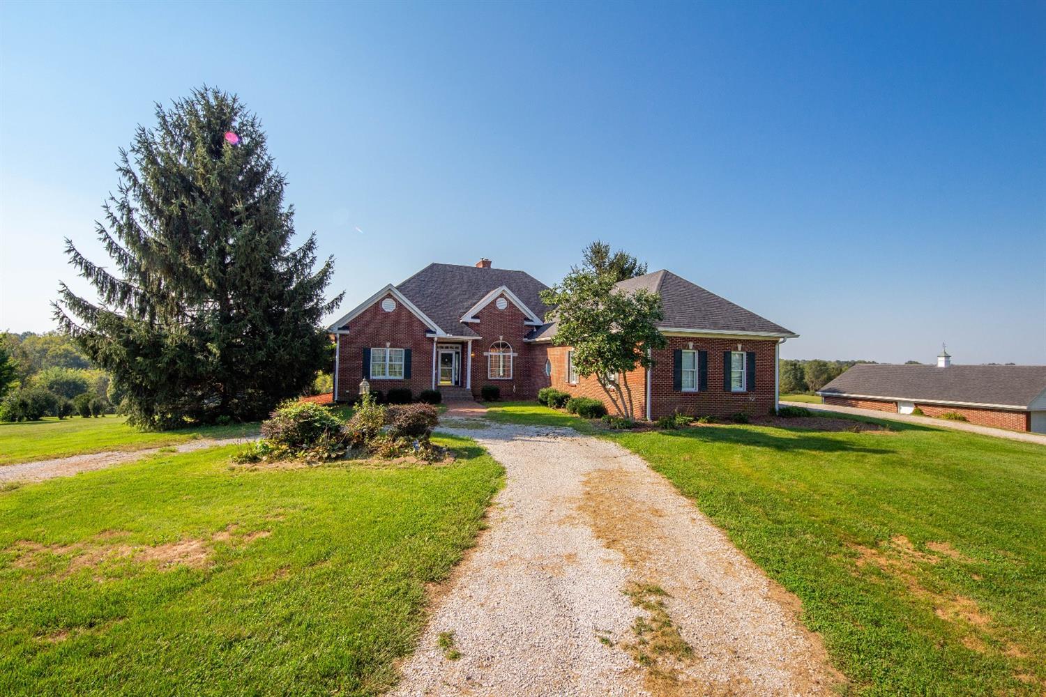 1129 Beards Ln, Bagdad, KY — MLS# 1822524 — ERA