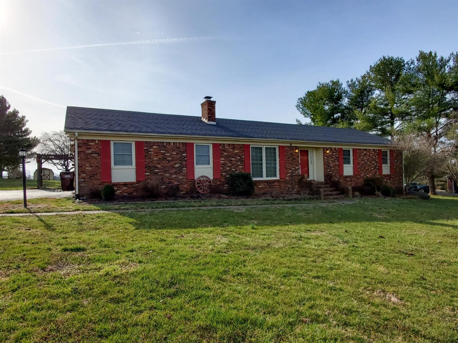 Joe Marcum CENTURY 21 Advantage Realty Danville, KY