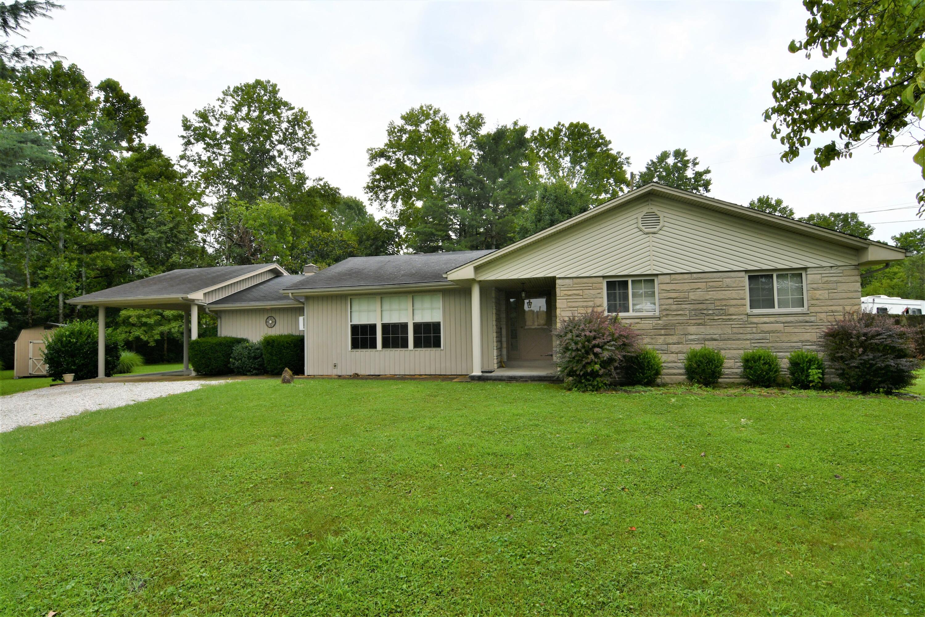 Keith White CENTURY 21 Advantage Realty Morehead, KY