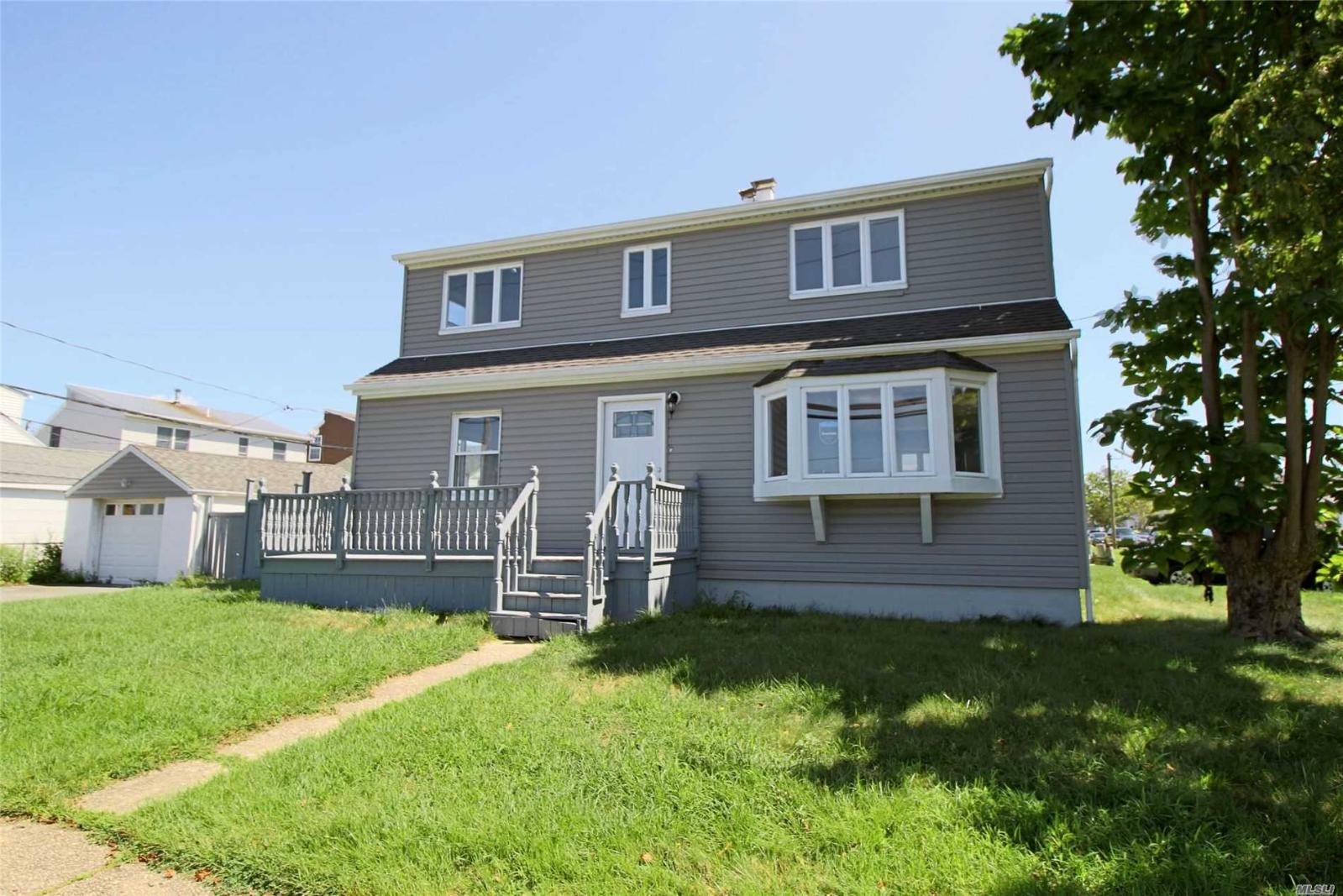 727 Guy Lombardo Ave, Freeport, NY — ZipRealty