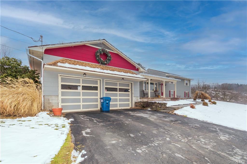 Beth Bernitt Century 21 Country Realty Bethel Ny