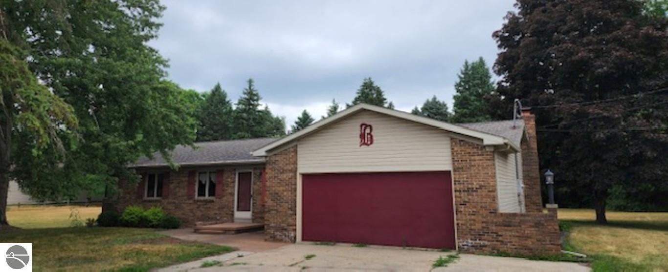 5219 E Broadway Rd, Mt Pleasant, MI — Coldwell Banker