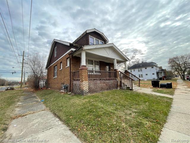 SFR located at 15514 Northlawn Street