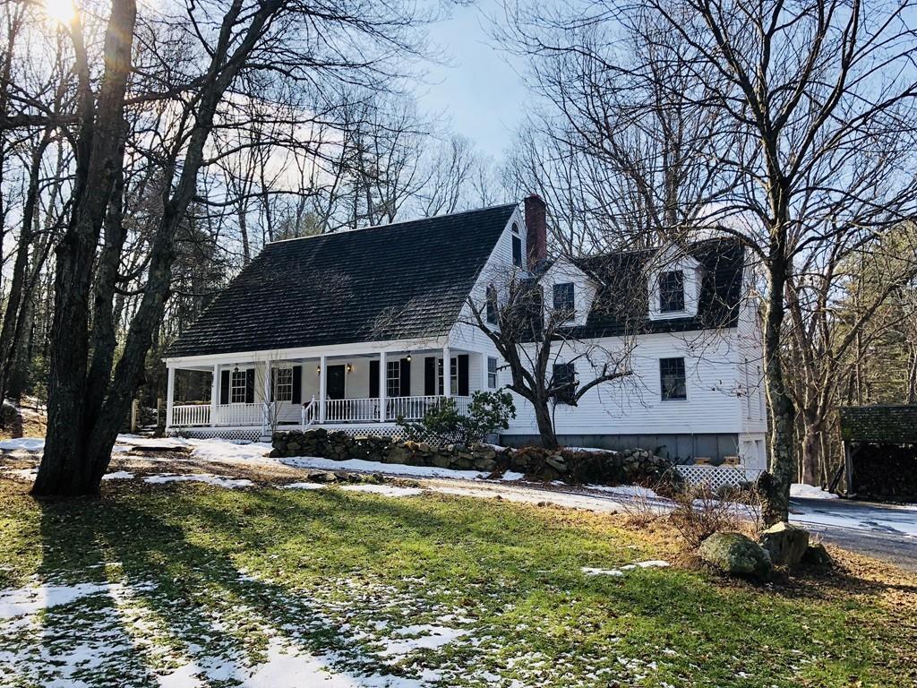 sherborn dating site Morse-barber house, sherborn, making it the oldest building in sherborn the property also has a barn dating to the late 18th or early 19th century. sherborn dating site Morse-barber house, sherborn, making it the oldest building in sherborn the property also has a barn dating to the late 18th or early 19th century.