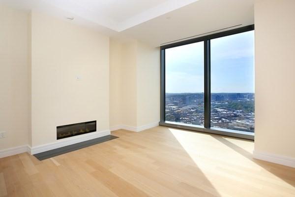 Lili Banani Of Coldwell Banker Realty