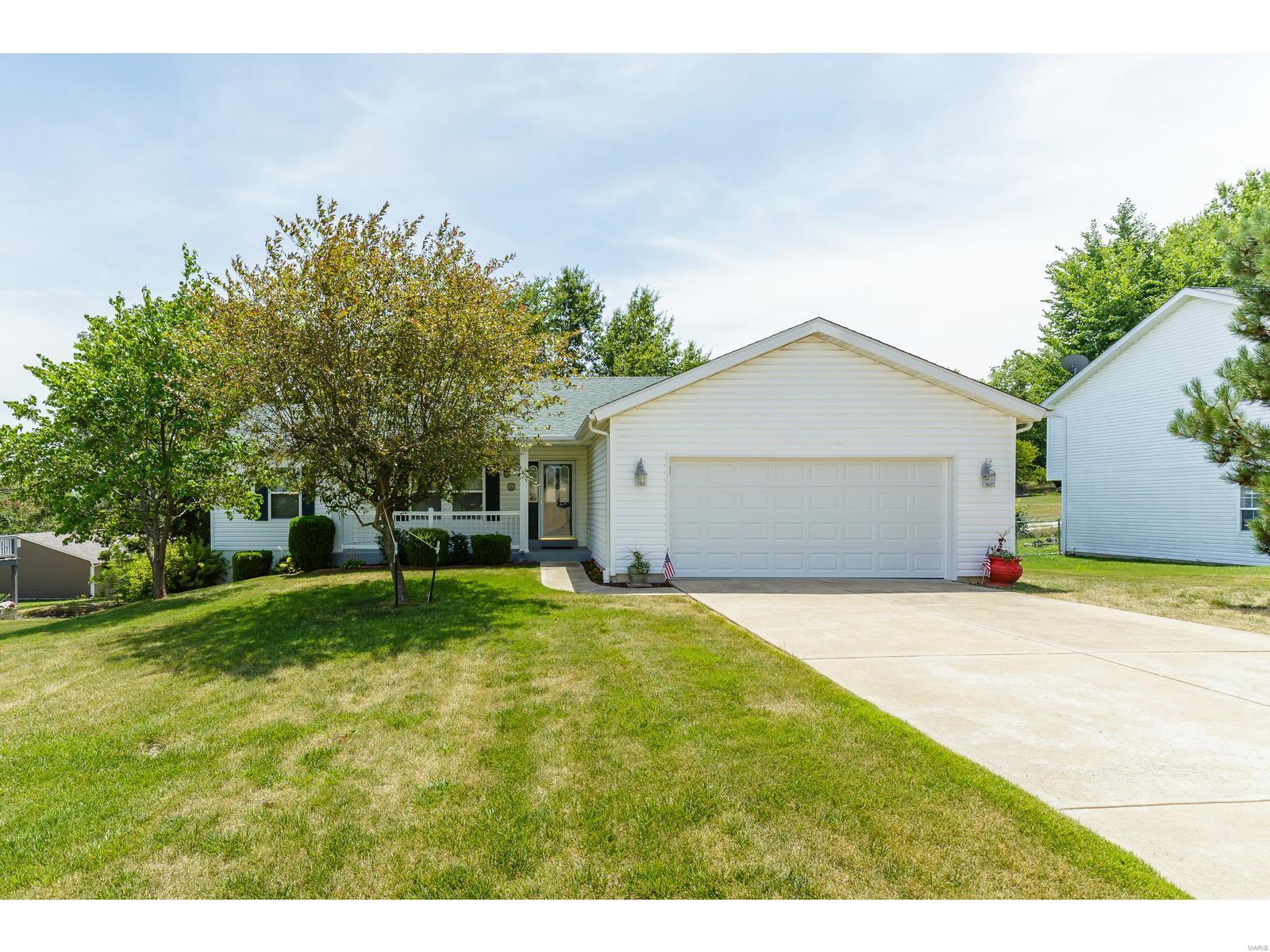 120 Cuivre Ridge Dr Troy Mo Mls 18057528 Century 21 Real Estate The Heart Icon To Add This Property Your Favorites List