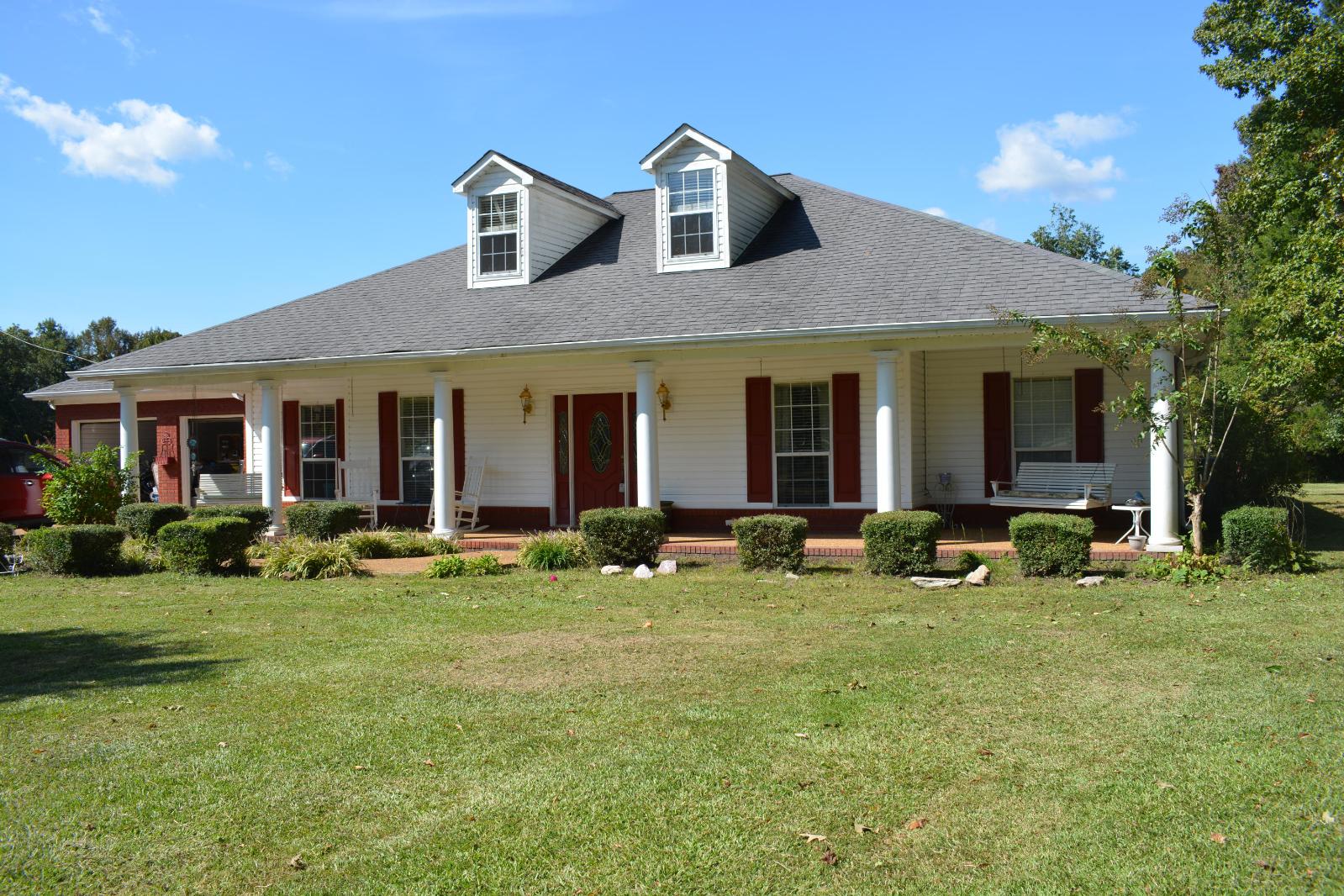 Local Real Estate — Coldwell Banker Southern Real Estate