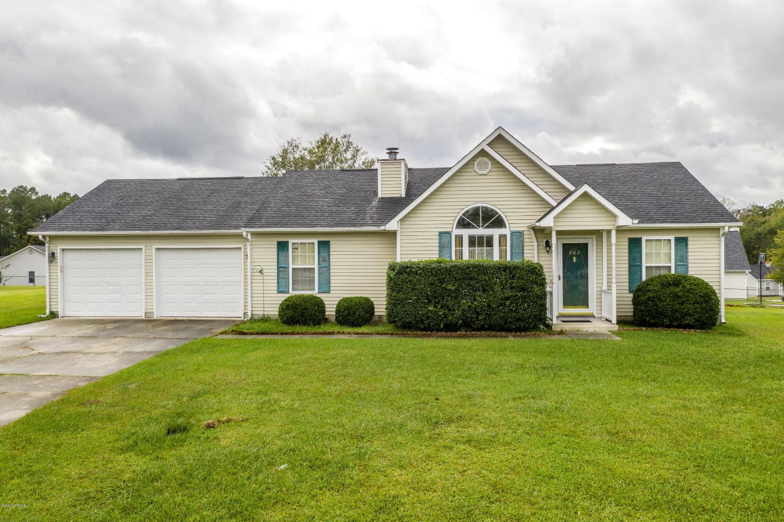 Avery Washington of Coldwell Banker Alliance Group Realty