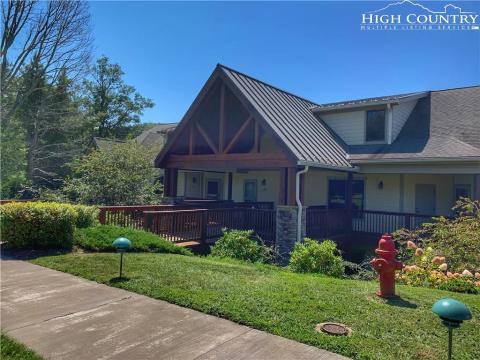Homes For Sale In Banner Elk Nc Banner Elk Real Estate Ziprealty