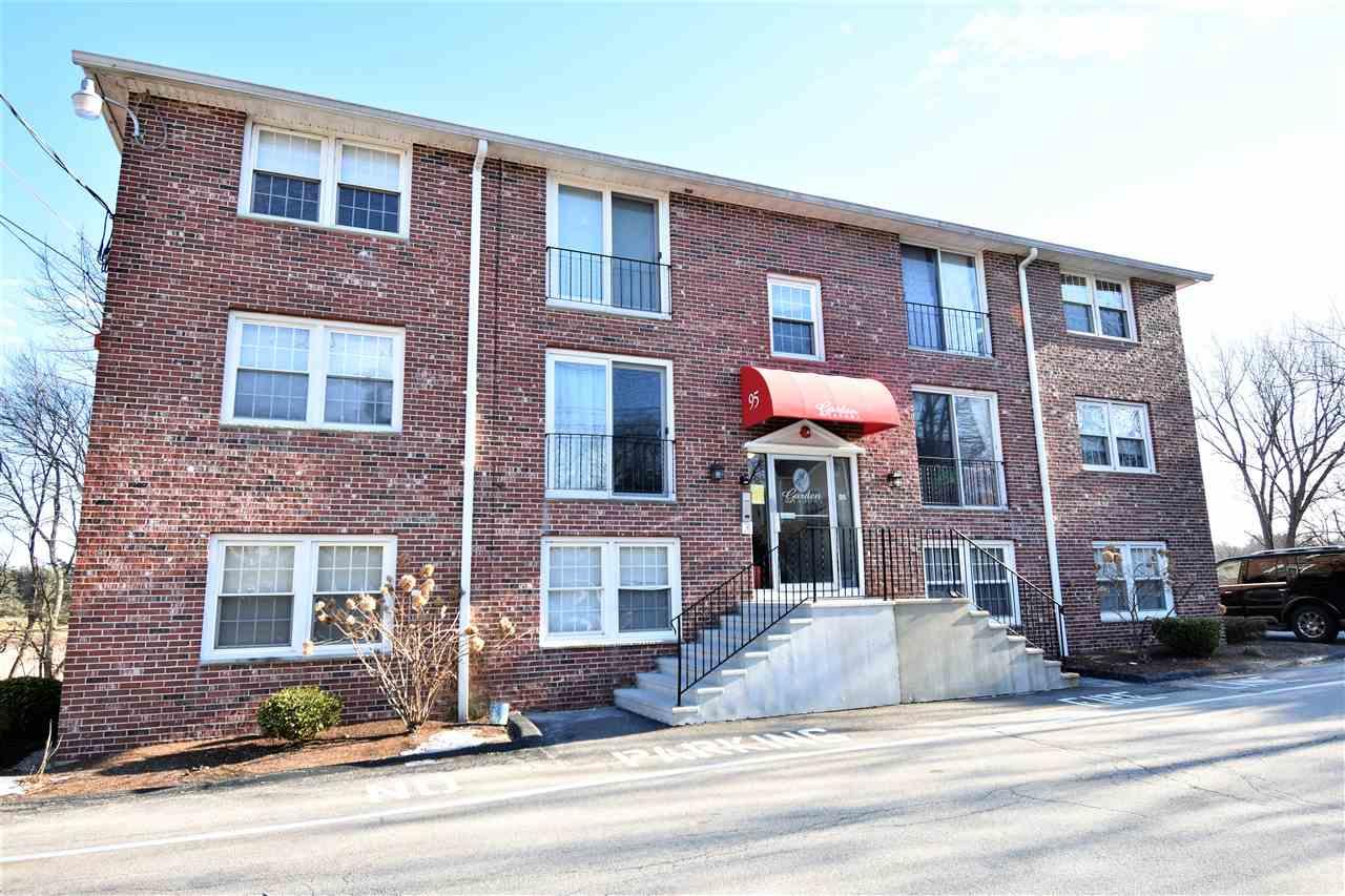 95 E Broadway Apt 9 Derry Nh Coldwell Banker 95 East Broadway Unit 9 Derry Nh 03038 Image 1 Of