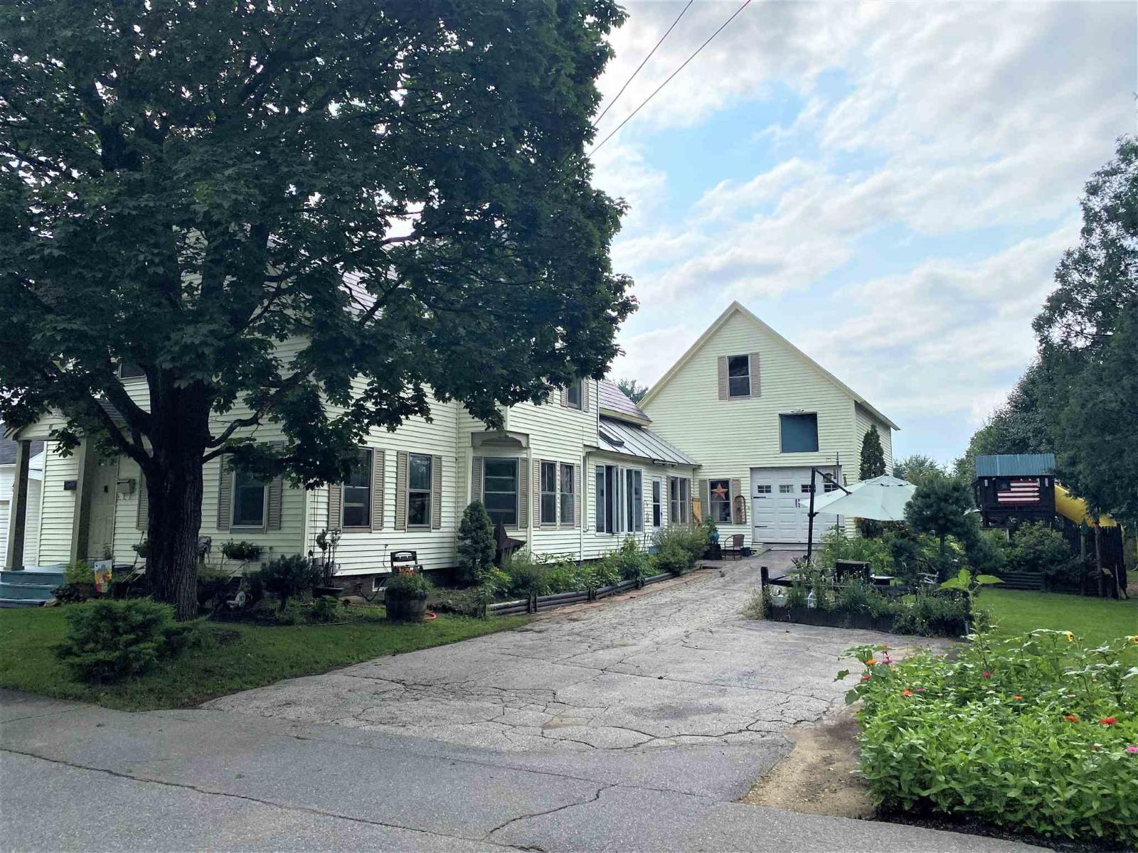 Carol Slocum Of Better Homes And Gardens Real Estate The Masiello Group In Keene Nh