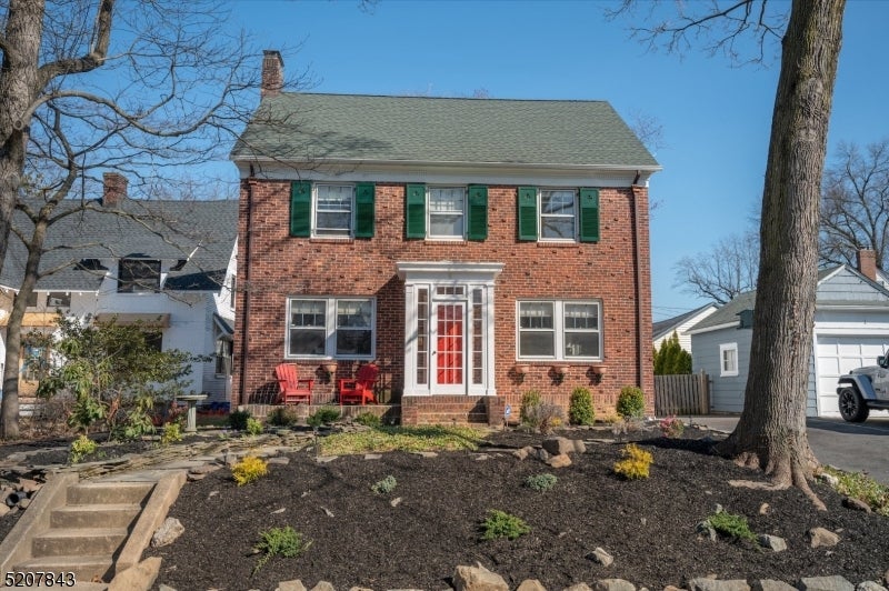 SFR located at 5 Fairmount Ave