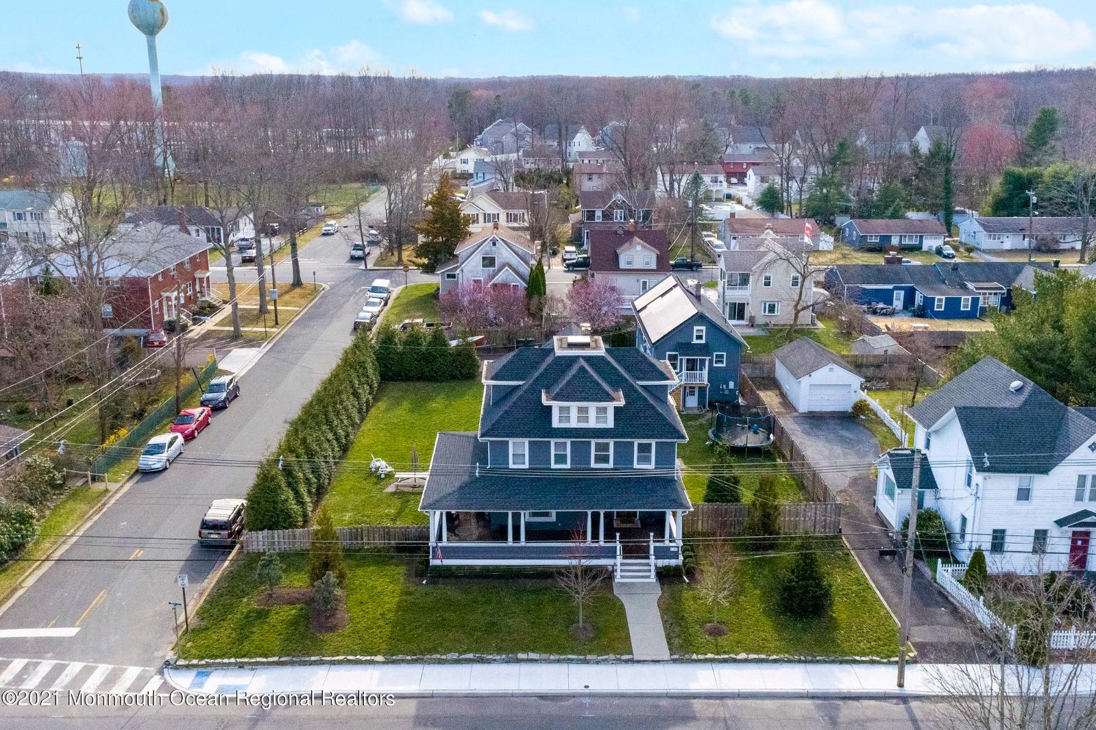 7 Main St, Farmingdale, NJ — Coldwell Banker