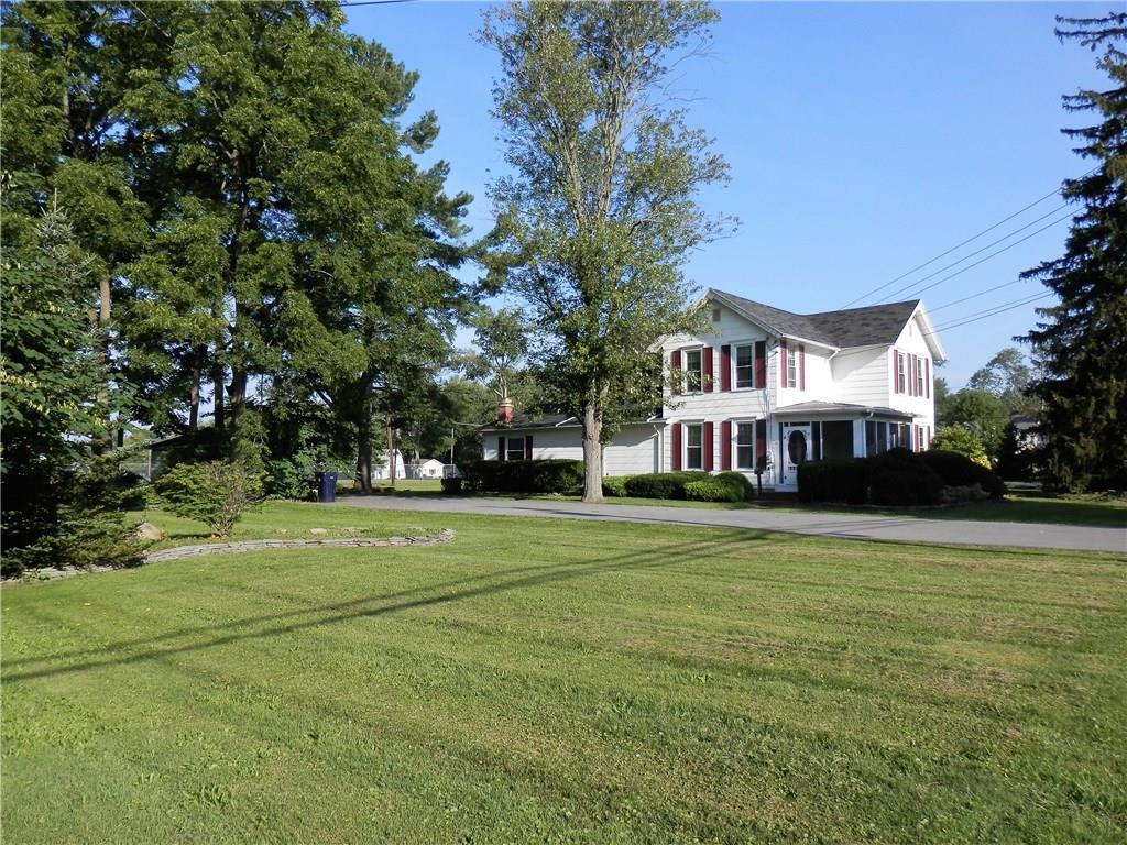 Kathleen McLaughlin CENTURY 21 Steve Davoli Real Estate Seneca