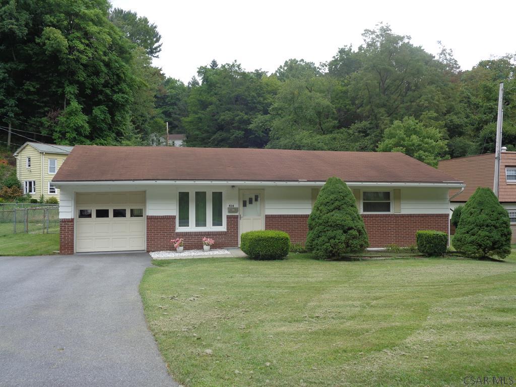 414 Southmont Blvd, Johnstown, PA — Coldwell Banker