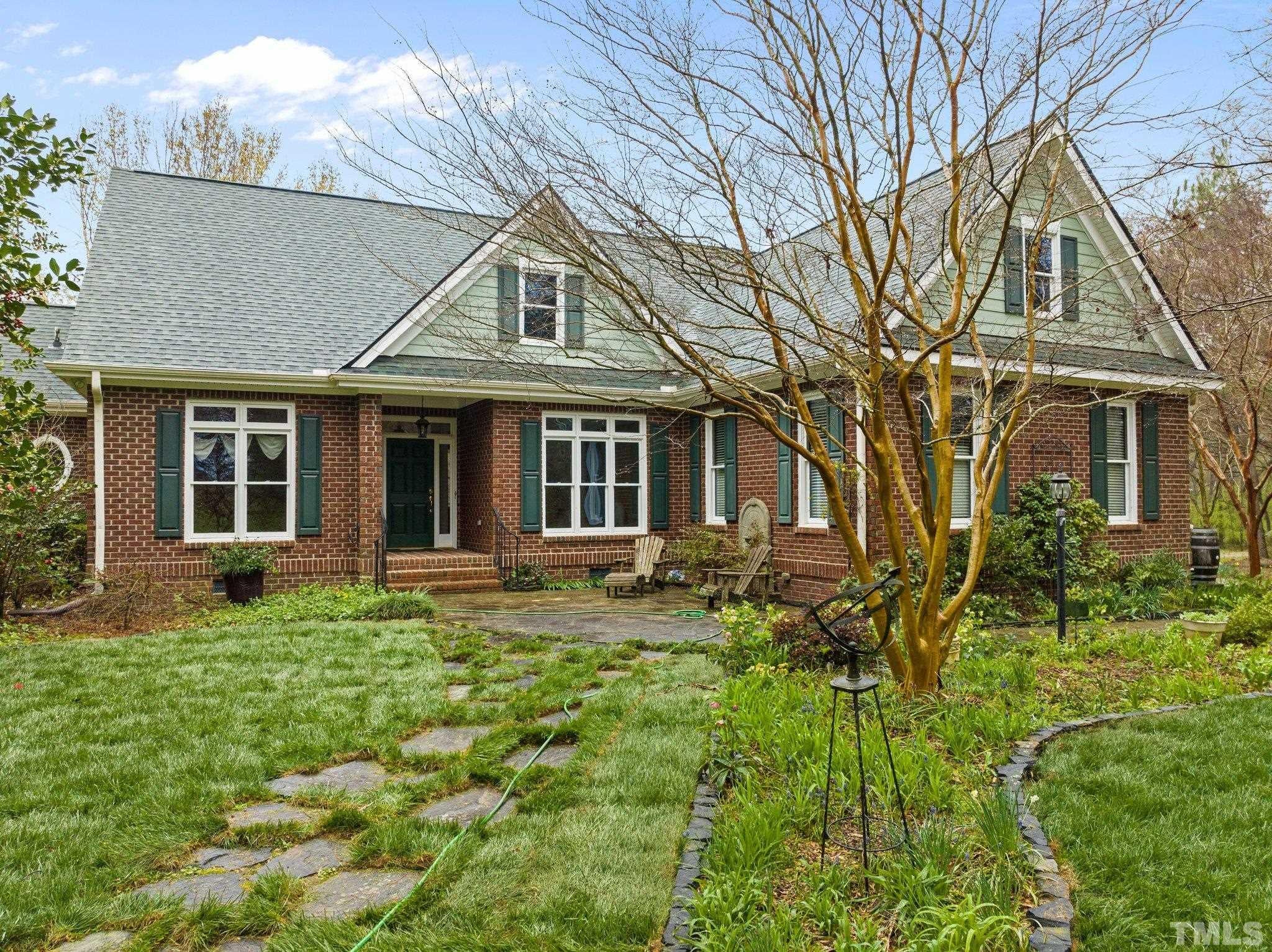 SFR located at 8526 Cunningham Road