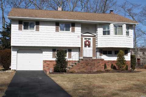 Local Real Estate Homes For Sale Smithtown Ny Coldwell Banker