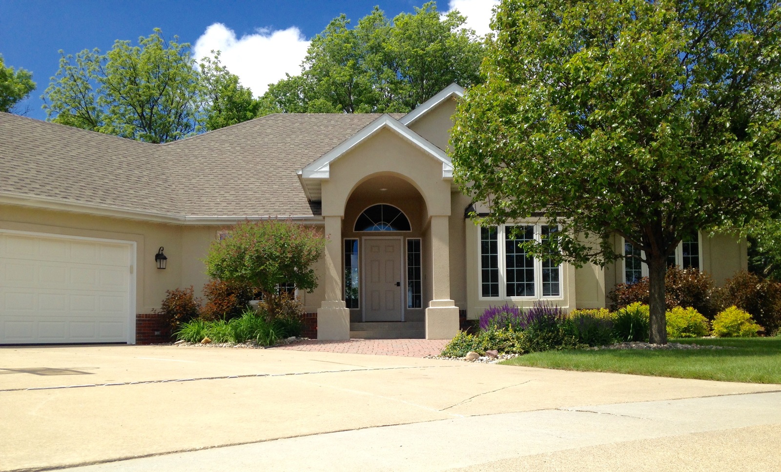 302 BENNINGTON CT, SERGEANT BLUFF, IA — MLS 718151 — CENTURY 21 Real Estate