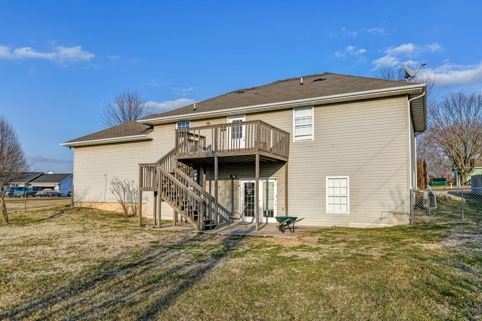 SFR located at 701 Poplar Court