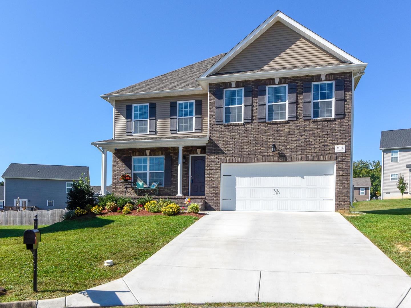 2018 State Wood Ct Knoxville Tn Mls 1054887 Century 21 Real Click The Heart Icon To Add This Property Your Favorites List