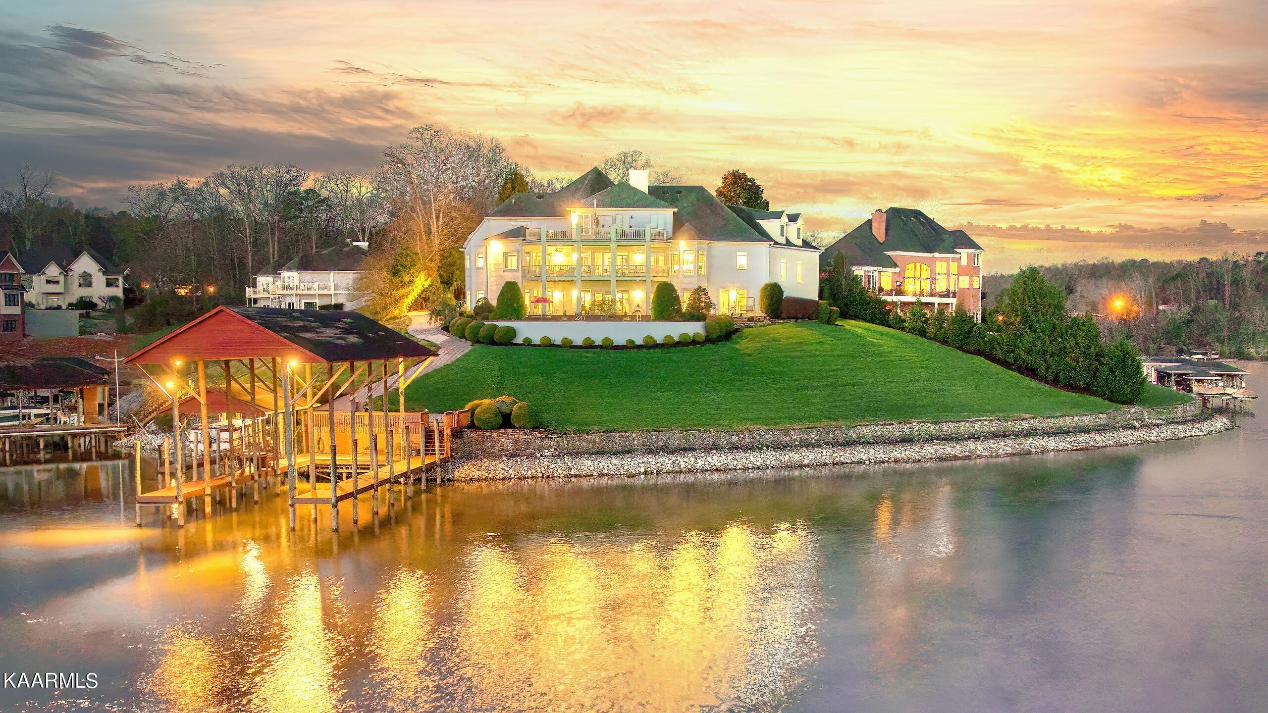 101 Lake Crest Dr, Lenoir City, TN — Coldwell Banker