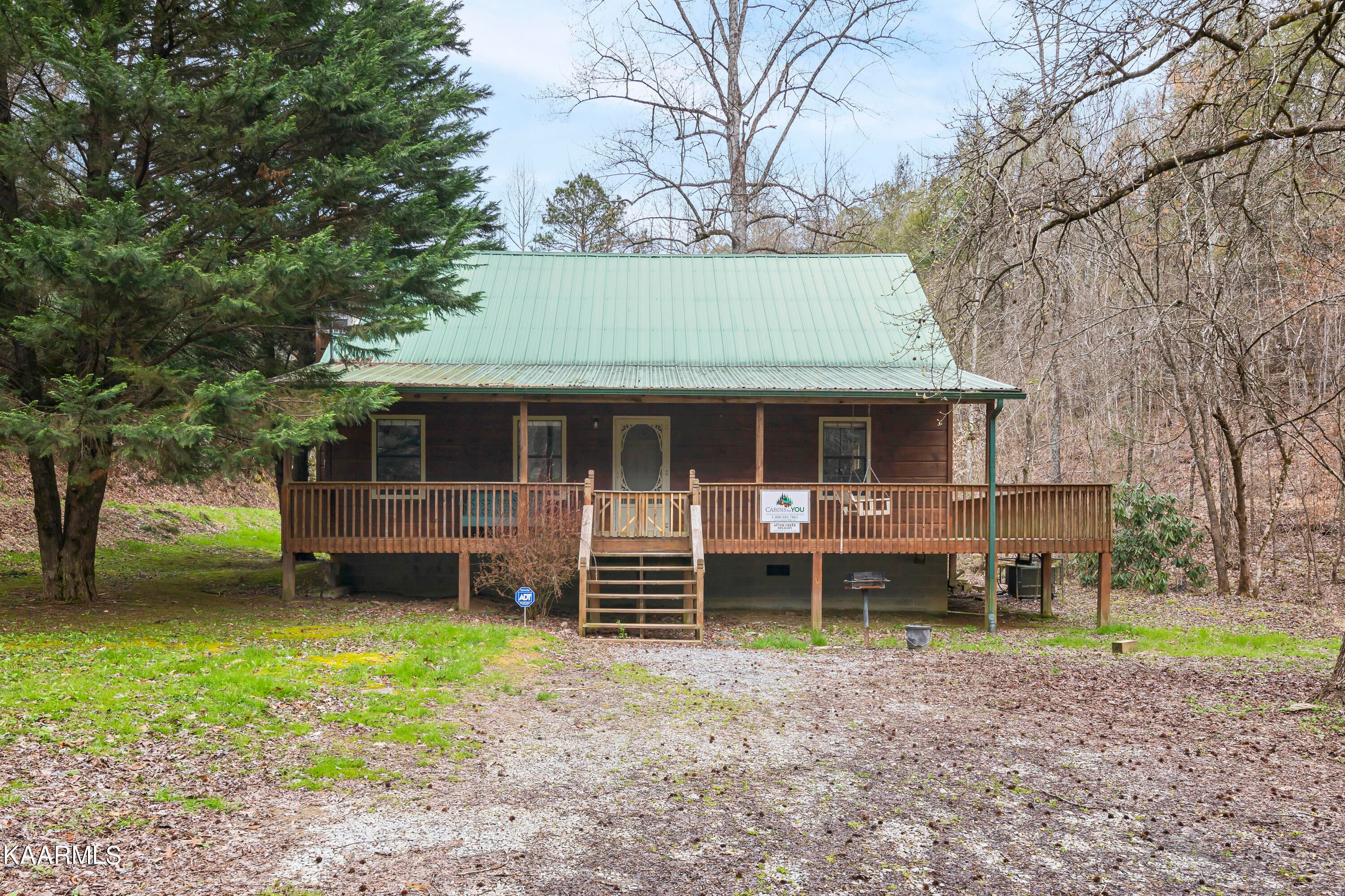SFR located at 4465 Ball Hollow Rd