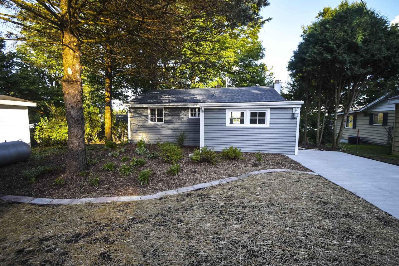 W6707 Lakeshore Cir Elkhorn Wi U2014 Coldwell Banker