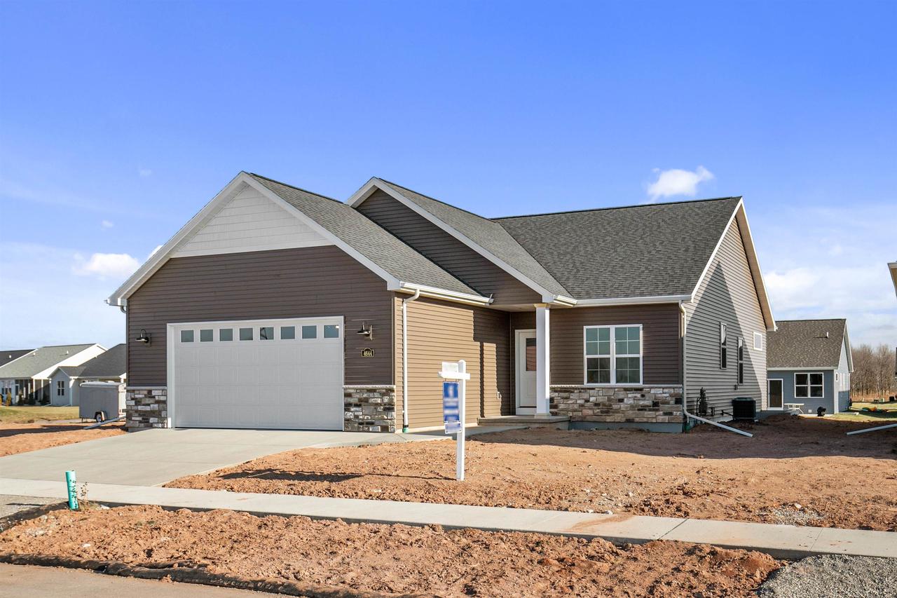 4644 Begonia Dr, Appleton, WI — Coldwell Banker