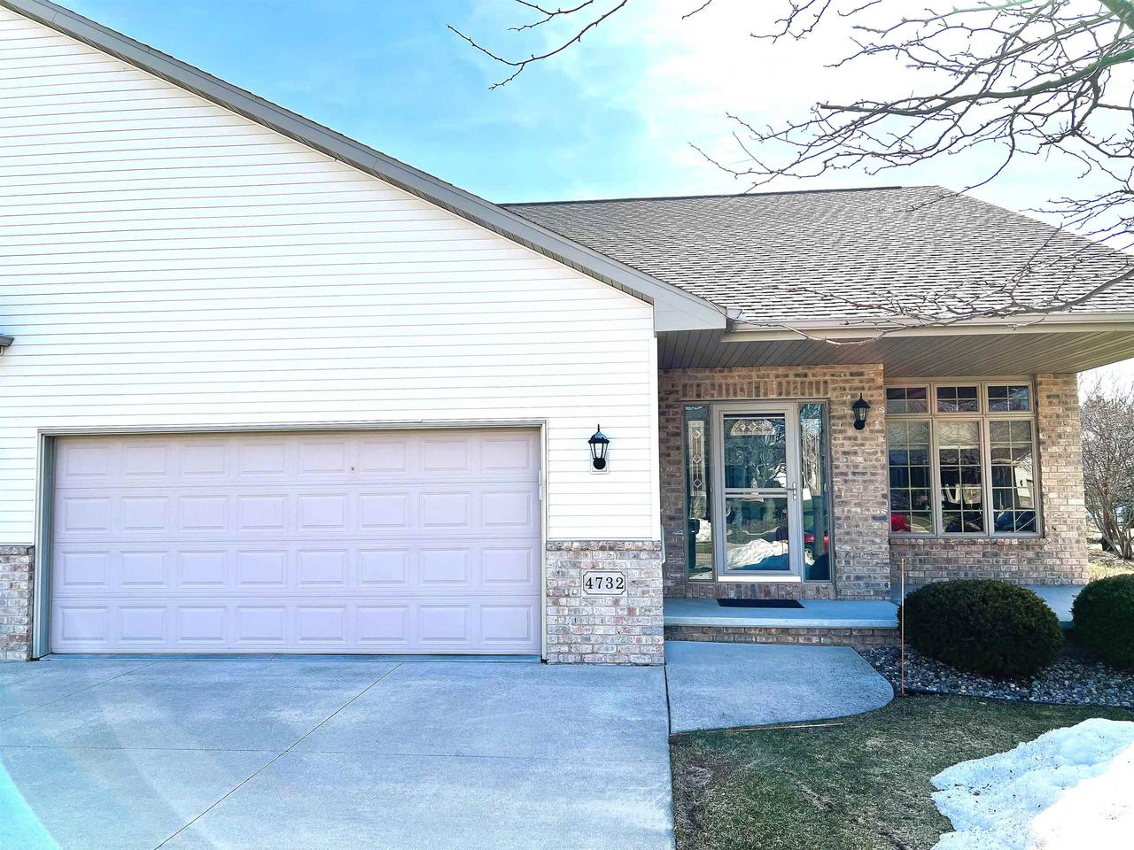 4732 N Fallview Ln, Appleton, WI — Coldwell Banker