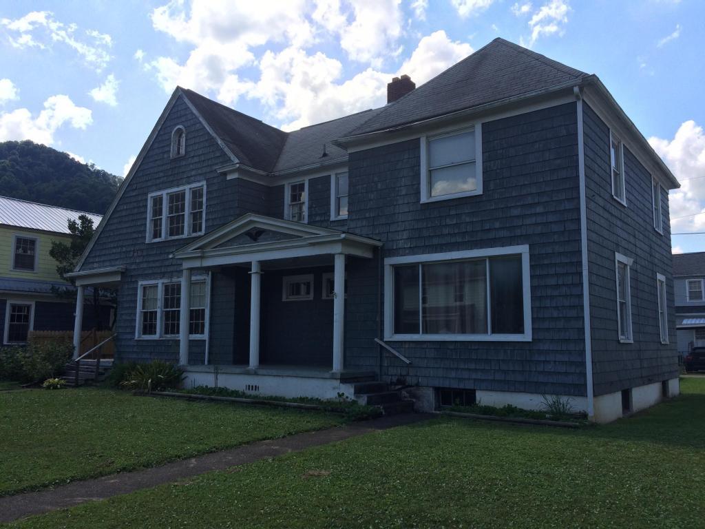 Tracie Dove Century 21 Jim Lively Realty Oak Hill Wv 23 A B Elm Street