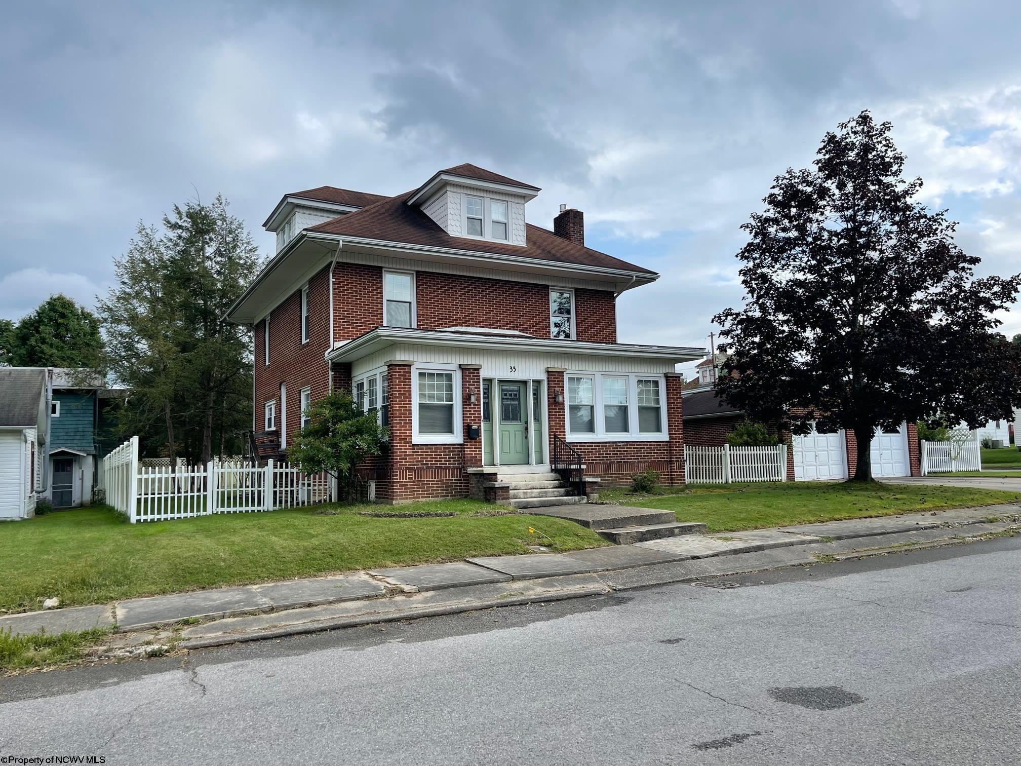 35 Hart Ave, Buckhannon, WV — Coldwell Banker