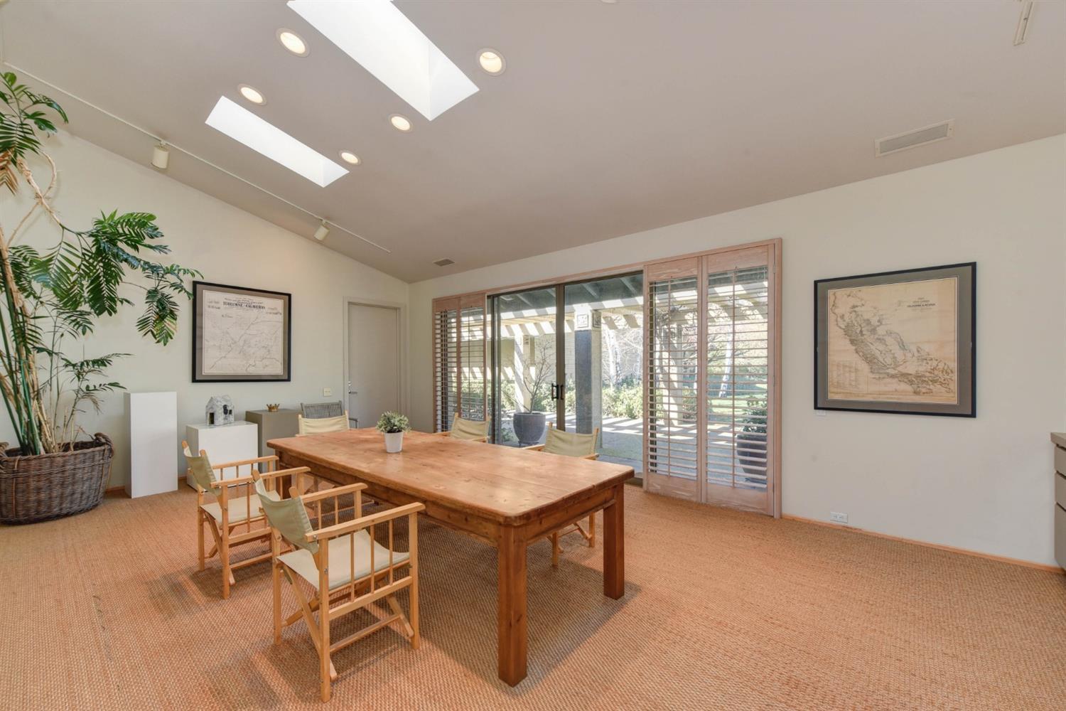 1950 Empire Oaks Ct Rancho Cordova Ca Coldwell Banker 1950 Empire Oaks Court Rancho Cordova Ca 95670 Image 43 Of 52