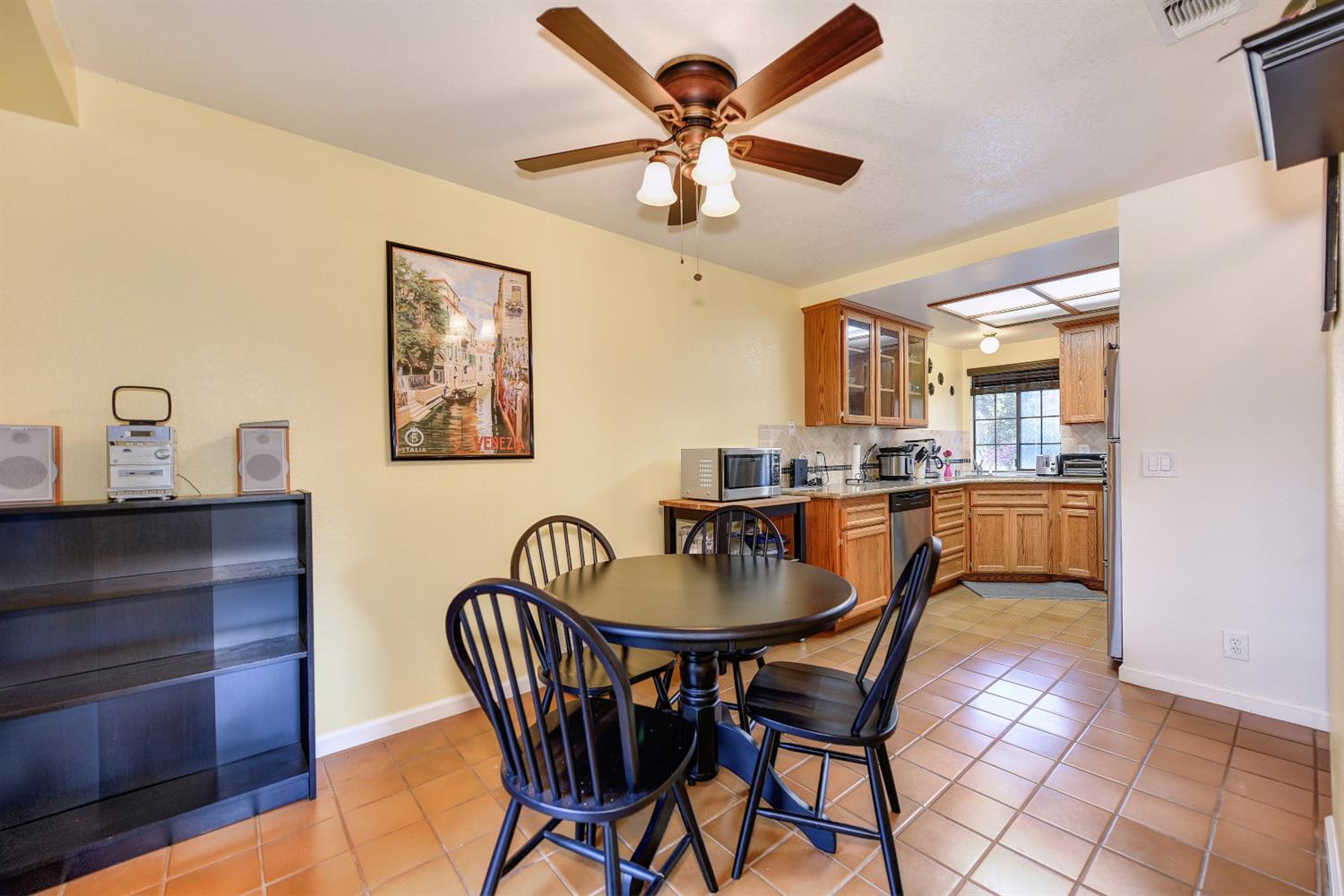 6960 Pocket Road Sacramento Greenhaven Ca 95831 Mls 19020266